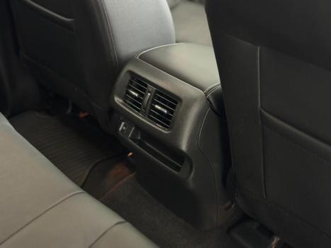 NISSAN Frontier 2.3 16V PRO4X CABINE DUPLA 4X4 BI-TURBO DIESEL AUTOM�TICO, Foto 13