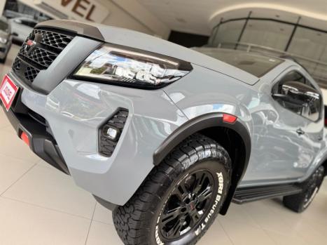 NISSAN Frontier 2.3 16V PRO4X CABINE DUPLA 4X4 BI-TURBO DIESEL AUTOM�TICO, Foto 3