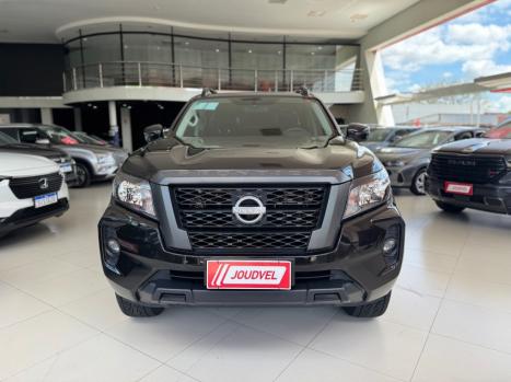NISSAN Frontier 2.3 ATTACK CABINE DUPLA 4X4 BI-TURBO DIESEL AUTOM�TICO, Foto 2