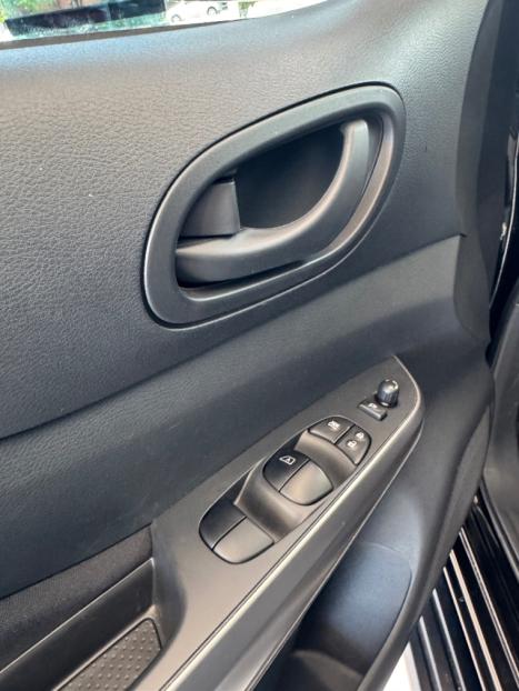 NISSAN Frontier 2.3 ATTACK CABINE DUPLA 4X4 BI-TURBO DIESEL AUTOM�TICO, Foto 11