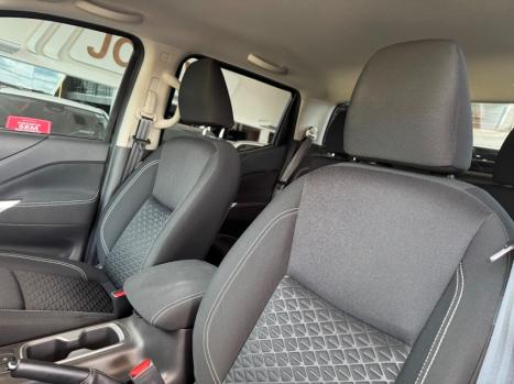 NISSAN Frontier 2.3 ATTACK CABINE DUPLA 4X4 BI-TURBO DIESEL AUTOM�TICO, Foto 17