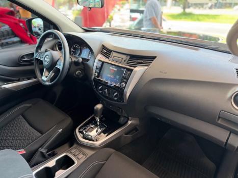 NISSAN Frontier 2.3 ATTACK CABINE DUPLA 4X4 BI-TURBO DIESEL AUTOM�TICO, Foto 19