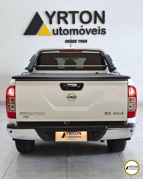 NISSAN Frontier 2.3 16V XE 4X4 CABINE DUPLA BI-TURBO DIESEL AUTOM�TICO, Foto 7