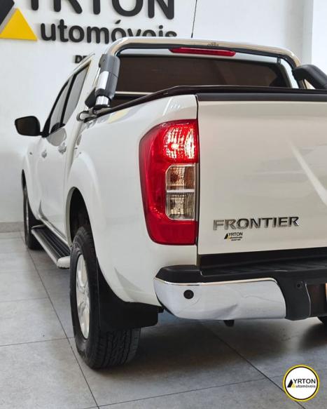 NISSAN Frontier 2.3 16V XE 4X4 CABINE DUPLA BI-TURBO DIESEL AUTOM�TICO, Foto 8