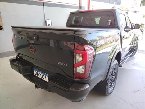 NISSAN Frontier 2.3 16V PRO4X CABINE DUPLA 4X4 BI-TURBO DIESEL AUTOM�TICO, Foto 5