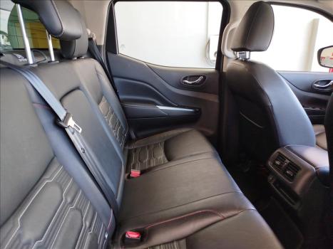 NISSAN Frontier 2.3 16V PRO4X CABINE DUPLA 4X4 BI-TURBO DIESEL AUTOM�TICO, Foto 15