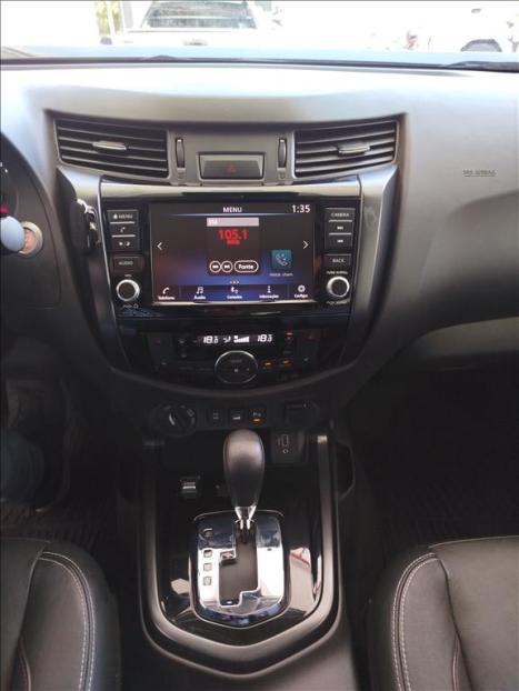 NISSAN Frontier 2.3 16V PRO4X CABINE DUPLA 4X4 BI-TURBO DIESEL AUTOM�TICO, Foto 16