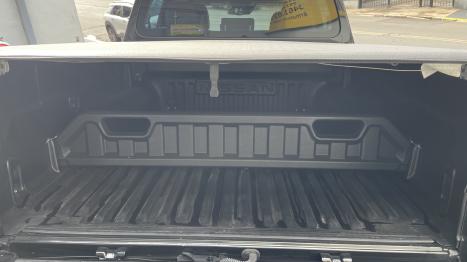 NISSAN Frontier 2.3 16V PRO4X CABINE DUPLA 4X4 BI-TURBO DIESEL AUTOM�TICO, Foto 11