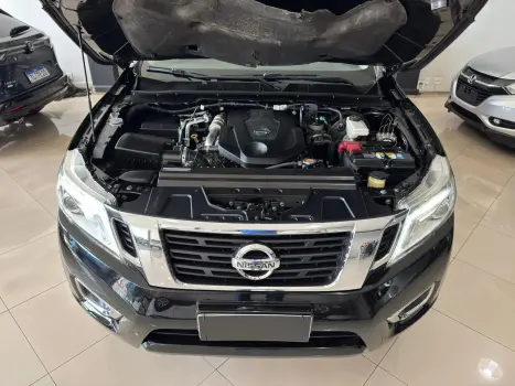 NISSAN Frontier 2.3 16V LE 4X4 CABINE DUPLA BI-TURBO DIESEL AUTOM�TICO, Foto 16