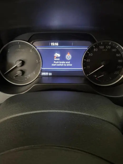 NISSAN Frontier 2.3 16V PRO4X CABINE DUPLA 4X4 BI-TURBO DIESEL AUTOM�TICO, Foto 6