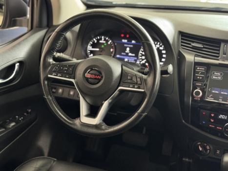 NISSAN Frontier 2.3 16V PRO4X CABINE DUPLA 4X4 BI-TURBO DIESEL AUTOM�TICO, Foto 6