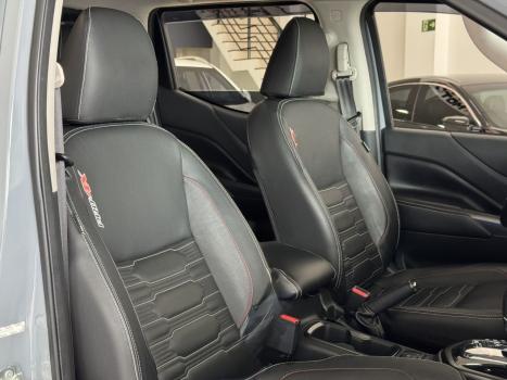 NISSAN Frontier 2.3 16V PRO4X CABINE DUPLA 4X4 BI-TURBO DIESEL AUTOM�TICO, Foto 8