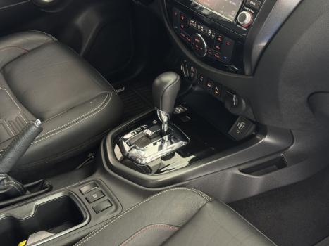 NISSAN Frontier 2.3 16V PRO4X CABINE DUPLA 4X4 BI-TURBO DIESEL AUTOM�TICO, Foto 9