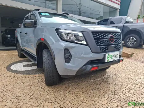 NISSAN Frontier 2.3 16V PRO4X CABINE DUPLA 4X4 BI-TURBO DIESEL AUTOM�TICO, Foto 14