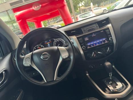 NISSAN Frontier 2.3 ATTACK CABINE DUPLA 4X4 BI-TURBO DIESEL AUTOM�TICO, Foto 11