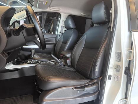 NISSAN Frontier 2.3 ATTACK CABINE DUPLA 4X4 BI-TURBO DIESEL AUTOM�TICO, Foto 7