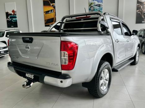 NISSAN Frontier 2.3 16V XE 4X4 CABINE DUPLA BI-TURBO DIESEL AUTOM�TICO, Foto 5