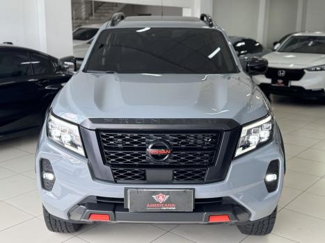 NISSAN Frontier 2.3 16V PRO4X CABINE DUPLA 4X4 BI-TURBO DIESEL AUTOM�TICO, Foto 3