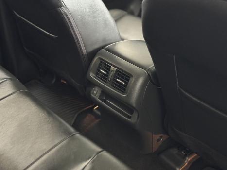 NISSAN Frontier 2.3 16V PRO4X CABINE DUPLA 4X4 BI-TURBO DIESEL AUTOM�TICO, Foto 16