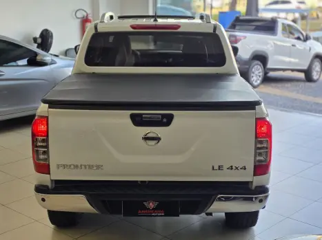 NISSAN Frontier 2.3 16V LE 4X4 CABINE DUPLA BI-TURBO DIESEL AUTOM�TICO, Foto 6