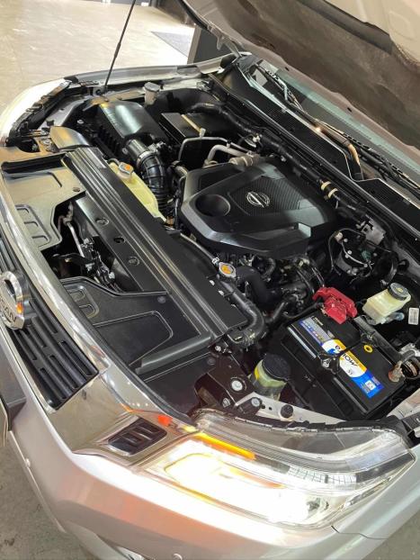 NISSAN Frontier 2.3 16V LE 4X4 CABINE DUPLA BI-TURBO DIESEL AUTOM�TICO, Foto 6