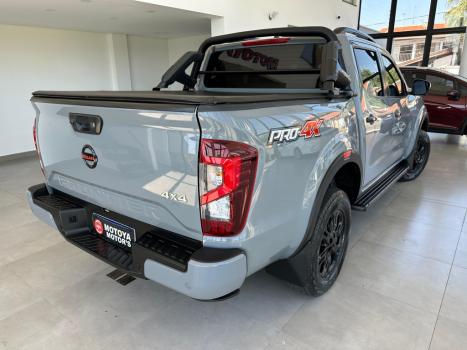 NISSAN Frontier 2.3 16V PRO4X CABINE DUPLA 4X4 BI-TURBO DIESEL AUTOM�TICO, Foto 5