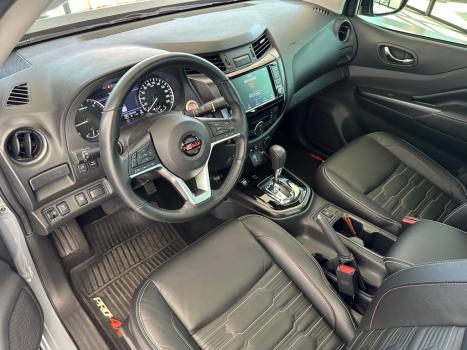 NISSAN Frontier 2.3 16V PRO4X CABINE DUPLA 4X4 BI-TURBO DIESEL AUTOM�TICO, Foto 14