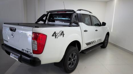 NISSAN Frontier 2.3 ATTACK CABINE DUPLA 4X4 BI-TURBO DIESEL AUTOM�TICO, Foto 10