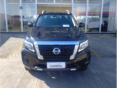 NISSAN Frontier 2.3 16V XE 4X4 CABINE DUPLA BI-TURBO DIESEL AUTOM�TICO, Foto 2