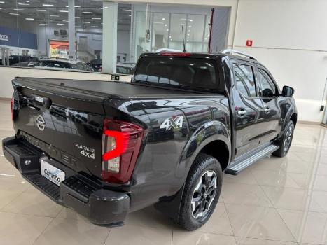 NISSAN Frontier 2.3 16V PLATINUM CABINE DUPLA 4X4 BI-TURBO DIESEL AUTOM�TICO, Foto 5