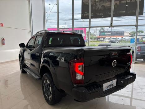 NISSAN Frontier 2.3 16V PLATINUM CABINE DUPLA 4X4 BI-TURBO DIESEL AUTOM�TICO, Foto 7