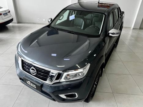 NISSAN Frontier 2.3 16V XE 4X4 CABINE DUPLA BI-TURBO DIESEL AUTOM�TICO, Foto 4
