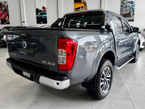 NISSAN Frontier 2.3 16V XE 4X4 CABINE DUPLA BI-TURBO DIESEL AUTOM�TICO, Foto 5
