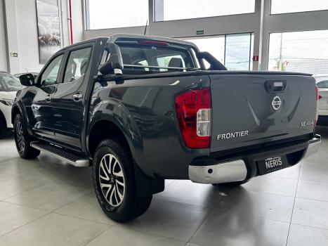 NISSAN Frontier 2.3 16V XE 4X4 CABINE DUPLA BI-TURBO DIESEL AUTOM�TICO, Foto 7