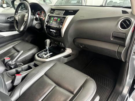 NISSAN Frontier 2.3 16V XE 4X4 CABINE DUPLA BI-TURBO DIESEL AUTOM�TICO, Foto 8