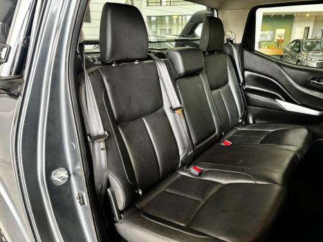 NISSAN Frontier 2.3 16V XE 4X4 CABINE DUPLA BI-TURBO DIESEL AUTOM�TICO, Foto 9