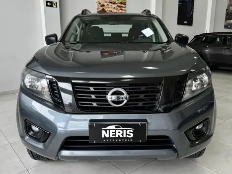 NISSAN Frontier 2.3 ATTACK CABINE DUPLA 4X4 BI-TURBO DIESEL AUTOM�TICO, Foto 2