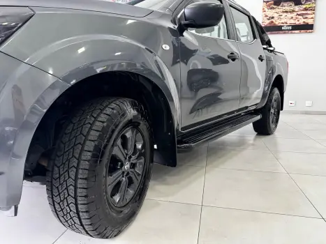 NISSAN Frontier 2.3 ATTACK CABINE DUPLA 4X4 BI-TURBO DIESEL AUTOM�TICO, Foto 11