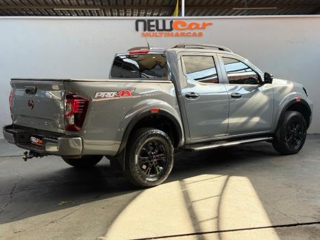 NISSAN Frontier 2.3 16V PRO4X CABINE DUPLA 4X4 BI-TURBO DIESEL AUTOM�TICO, Foto 2