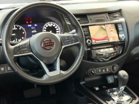 NISSAN Frontier 2.3 16V PRO4X CABINE DUPLA 4X4 BI-TURBO DIESEL AUTOM�TICO, Foto 6