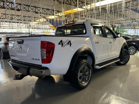 NISSAN Frontier 2.3 16V LE 4X4 CABINE DUPLA BI-TURBO DIESEL AUTOM�TICO, Foto 7