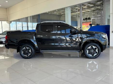 NISSAN Frontier 2.3 16V XE 4X4 CABINE DUPLA BI-TURBO DIESEL AUTOM�TICO, Foto 4