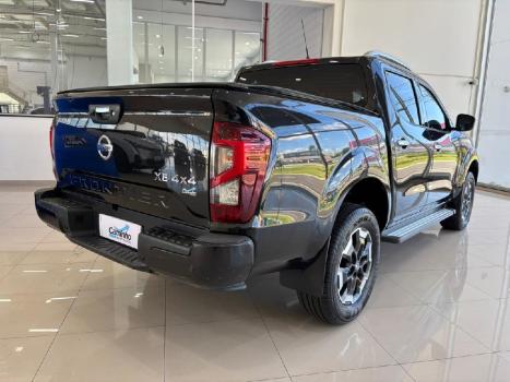 NISSAN Frontier 2.3 16V XE 4X4 CABINE DUPLA BI-TURBO DIESEL AUTOM�TICO, Foto 5