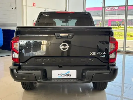 NISSAN Frontier 2.3 16V XE 4X4 CABINE DUPLA BI-TURBO DIESEL AUTOM�TICO, Foto 6