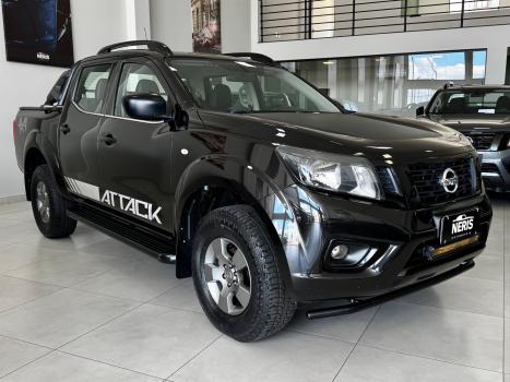NISSAN Frontier 2.3 ATTACK CABINE DUPLA 4X4 BI-TURBO DIESEL AUTOM�TICO, Foto 3