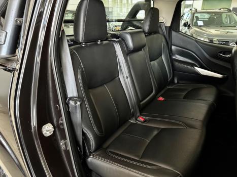 NISSAN Frontier 2.3 ATTACK CABINE DUPLA 4X4 BI-TURBO DIESEL AUTOM�TICO, Foto 9