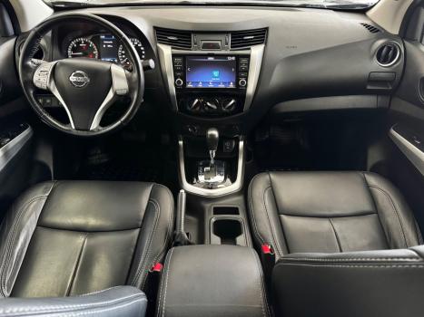 NISSAN Frontier 2.3 ATTACK CABINE DUPLA 4X4 BI-TURBO DIESEL AUTOM�TICO, Foto 10