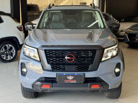 NISSAN Frontier 2.3 16V PRO4X CABINE DUPLA 4X4 BI-TURBO DIESEL AUTOM�TICO, Foto 3