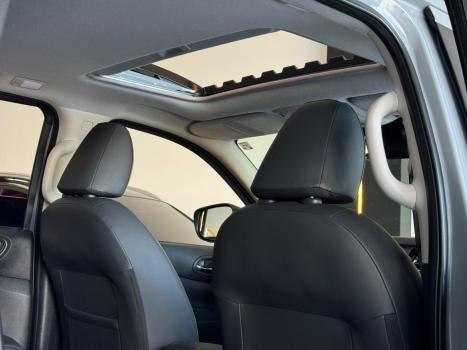 NISSAN Frontier 2.3 16V PRO4X CABINE DUPLA 4X4 BI-TURBO DIESEL AUTOM�TICO, Foto 13