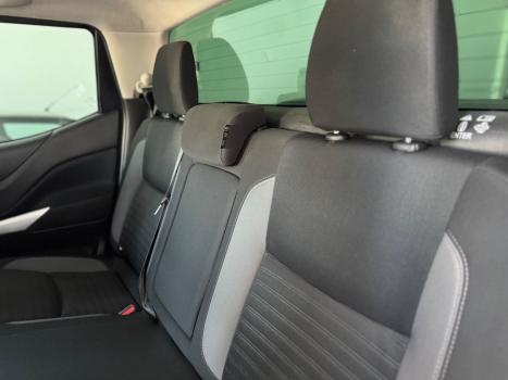 NISSAN Frontier 2.3 16V S 4X4 CABINE DUPLA BI-TURBO DIESEL, Foto 3